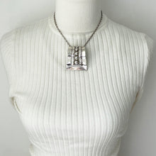 Carica l'immagine nel visualizzatore di Gallery, Vintage 1950s Modernist Sterling Silver Pendant By Margot de Taxco. Geometric Art Deco Design Statement Pendant. Old Taxco, Mexico Jewellery
