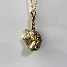 Carica l'immagine nel visualizzatore di Gallery, Victorian Gold Plated Bloodstone Unicorn Fob On Dog-Clip. Antique Agate Set Novelty Seal Fob. Victorian Mythological Animal Necklace Pendant