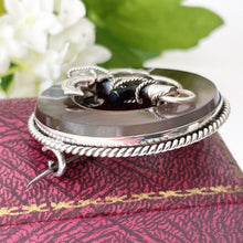 Carica l'immagine nel visualizzatore di Gallery, Victorian Scottish Silver Banded Agate Cross & Anchor Brooch. Antique Faith and Hope Plaid/Tartan Brooch. Victorian Scottish Pebble Jewelry