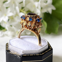 Carica l'immagine nel visualizzatore di Gallery, Vintage 1960's 9ct Gold Garnet & Spinel Flower Ring. Daisy Dome Cocktail Ring. Mid-Century Yellow Gold Statement  Ring, Size M UK, 6.25 US