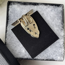 Carica l'immagine nel visualizzatore di Gallery, Art Deco Paste Diamond & Silver Dress Clip. Vintage 1930s Geometric Clip Brooch. Crystal Diamante Dress Clip. Antique Bridal Jewellery