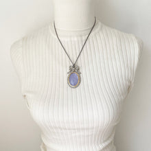 Carica l'immagine nel visualizzatore di Gallery, Antique Silver & 9ct Gold French Paste Sévigné Bow Locket. Superb Edwardian Hand-Cut Paste Diamond Pendant Necklace With Sevigne Brooch Top