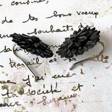 Cargar imagen en el visor de la galería, Georgian Vauxhall Glass Flower Earrings. Antique Black Glass Tile Sterling Silver Regency Earrings. Victorian Daisy Stud Hook Earrings c1820