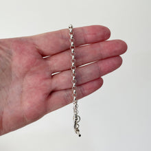 Carica l'immagine nel visualizzatore di Gallery, Vintage Sterling Silver Watch Chain Bracelet With T-Bar & Dog-Clip. 1980s English Silver Belcher Chain Bracelet. Victorian Revival Bracelet.