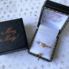 Carica l'immagine nel visualizzatore di Gallery, Vintage 18ct Gold Yellow Heart Cut Sapphire & Diamond Ring. 3-Stone 1.5ct Golden Sapphire Engagement Ring. Trilogy Ring, Size UK/O, US/7-1/4