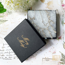 Carica l'immagine nel visualizzatore di Gallery, Vintage Silver Moonstone Necklace. Antique Edwardian Style 4.50ct Moonstone Fringe Necklace. Sterling Silver Moonstone Drop Festoon Necklace