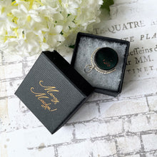 Carica l'immagine nel visualizzatore di Gallery, Antique 1889 Silver Scottish Hardstone Spinner Pendant Fob. Victorian Bloodstone & Carnelian Pocket Watch Chain Fob/Necklace Pendant.