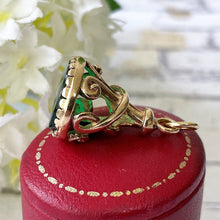 Carica l'immagine nel visualizzatore di Gallery, Vintage 9ct Gold & Chrysoprase Victorian Revival Pendant. Scottish Green Chalcedony Fob Seal Pendant. Gold Charm Pendant, 1962 Hallmarks