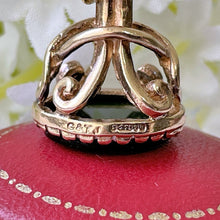 Carica l'immagine nel visualizzatore di Gallery, Vintage 9ct Gold & Chrysoprase Victorian Revival Pendant. Scottish Green Chalcedony Fob Seal Pendant. Gold Charm Pendant, 1962 Hallmarks