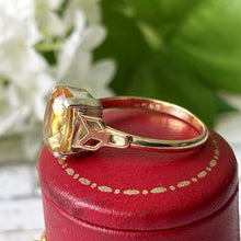Carica l'immagine nel visualizzatore di Gallery, Antique Art Deco 9ct Gold Scottish Citrine Solitaire Ring. 4 Carat Oval Cut Pale Golden Yellow Citrine Ring. Vintage Scottish Cairngorm Ring