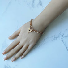 Cargar imagen en el visor de la galería, Vintage English 9ct Gold Curb Link Bracelet With Heart Padlock Clasp