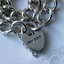 Carica l'immagine nel visualizzatore di Gallery, Vintage Heavy Sterling Silver Heart Padlock Bracelet. Chunky Victorian Style Curb Chain Bracelet. Unisex English Bracelet, Hallmarked 1979