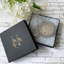Carica l'immagine nel visualizzatore di Gallery, Antique 1891 Morgan Sterling Silver Dollar Pendant On Belcher Chain. Huge American Liberty Coin Medallion Statement Pendant Necklace.