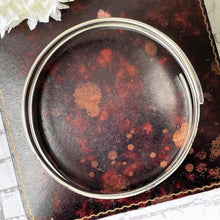 Lade das Bild in den Galerie-Viewer, Art Deco Egyptian Revival Engraved Silver & Enamel Snake Bangle. 1930s 3-Coil Snake Forearm Bangle Bracelet. Antique Love Token Jewellery