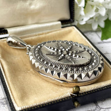 Lade das Bild in den Galerie-Viewer, Victorian Baroque Guiding Star Sterling Silver Locket. Large Antique Studded Star English Silver Locket, T & Co 1886. Bookchain Locket.