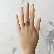 Lade das Bild in den Galerie-Viewer, Antique Victorian 9ct Gold & Silver Aquamarine Paste Ring. Georgian Pale Blue Paste Flower Ring. Daisy Cluster Antique Paste Gemstone Ring