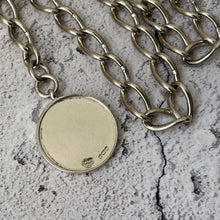 Lade das Bild in den Galerie-Viewer, Large Antique Silver Albert Watch Chain With Goldsmiths & Silversmiths Fob . Watch Chain Curb Link Necklace, Medal Pendant, T-Bar, Dog Clip