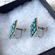 画像をギャラリービューアに読み込む, Vintage Zuni Silver Petit Point Turquoise Cluster Earrings. Arts & Crafts Sterling Silver Screw Back Earrings. Native American Jewellery