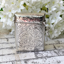 Cargar imagen en el visor de la galería, Victorian Silver Vesta Case Fob Pendant, Chester 1899. Sterling Silver Chatelaine Accessory. Antique Silver Keepsake Memento Stash Pendant