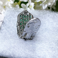 Lade das Bild in den Galerie-Viewer, Antique Art Deco Silver & Simulated Carved Jade Dress Clip. 1920s Green Czech Peking Glass Sterling Silver Flower Brooch Pendant