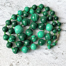 Load image into Gallery viewer, Vintage Art Deco Malachite Gemstone Bead Necklace. Carved Graduated Natural Malachite Bead Necklace 25"/59cm. Scottish Malachite Necklace.