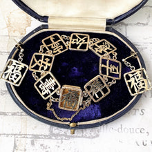 Lade das Bild in den Galerie-Viewer, Vintage Chinese Good Fortune Gold Vermeil Bracelet & Earrings. Wai Kee Hong Kong Lucky Chinese Character Jewelry Set. Asian Symbol Amulets
