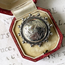 Cargar imagen en el visor de la galería, Antique Victorian Silver & Pearl Sweetheart Brooch. Aesthetic Engraved Ivy Domed Button Brooch. Sterling Silver Small Round Lapel/Collar Pin