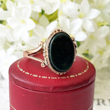 Cargar imagen en el visor de la galería, Antique Edwardian 9ct Rose Gold Scottish Bloodstone Ring. Signet Seal Style Ring, Chester 1916. English Etruscan Revival Ring, Size R/8-1/4