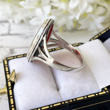 Cargar imagen en el visor de la galería, Vintage Scottish Carnelian Sterling Silver Ring. Large Oval Natural Carnelian Statement Ring. Art Deco Style Cocktail Ring Size Q / 8-1/4