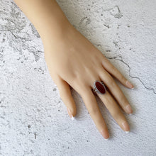 Cargar imagen en el visor de la galería, Vintage Scottish Carnelian Sterling Silver Ring. Large Oval Natural Carnelian Statement Ring. Art Deco Style Cocktail Ring Size Q / 8-1/4