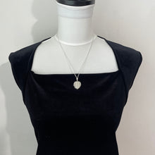 Lade das Bild in den Galerie-Viewer, Vintage Sterling Silver Guilloche Engraved Heart Locket Necklace. Art Deco Revival 2-Photo Love Heart Locket On Sterling Silver Trace Chain