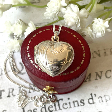 Vintage Sterling Silver Love Heart Locket Pendant Necklace. Small Puffy Engraved Sweetheart Locket & Curb Chain. Minimalist Silver Locket