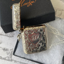 Cargar imagen en el visor de la galería, Edwardian Sterling Silver Lady's Engraved Vesta Case With Chain, Chester 1906. Antique Sterling Silver Chatelaine Pendant/Locket Necklace