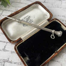 Cargar imagen en el visor de la galería, Victorian Engraved Sterling Silver Sliding Pencil Pendant With Citrine Seal. Antique Solid Silver Retracting/Telescopic Mechanical Pencil