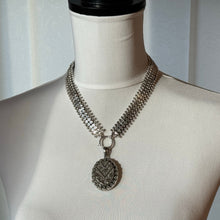 Cargar imagen en el visor de la galería, Victorian Sterling Silver Book Chain Necklace. Antique Aesthetic Era Silver Star Collar Necklace. Victorian Bookchain For Lockets/Pendants