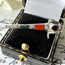 Lade das Bild in den Galerie-Viewer, Antique Victorian Scottish Agate, Amethyst Sword Brooch