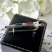 Lade das Bild in den Galerie-Viewer, Antique Victorian Scottish Agate, Amethyst Sword Brooch