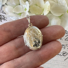 Cargar imagen en el visor de la galería, Vintage Sterling Silver Engraved Dogwood Blossom Locket Pendant & Chain. Small Oval Flower Locket Necklace. Petite Floral Photo Locket