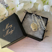 Cargar imagen en el visor de la galería, Vintage Sterling Silver Engraved Dogwood Blossom Locket Pendant & Chain. Small Oval Flower Locket Necklace. Petite Floral Photo Locket
