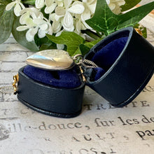 Cargar imagen en el visor de la galería, Vintage Sterling Silver Engraved Rose Heart Locket Necklace. Medium Love Heart Locket & Chain. Victorian Style Floral Sweetheart Locket