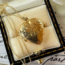 画像をギャラリービューアに読み込む, Antique Art Nouveau 9ct Gold Love Heart Locket Necklace. Edwardian Yellow Gold Small Floral Engraved Locket Pendant With Optional Chain.