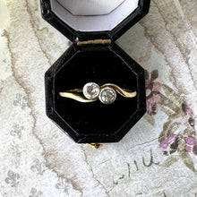 Carica l'immagine nel visualizzatore di Gallery, Edwardian 18ct Gold Diamond Toi-et-Moi Ring. Antique Old European Cut Diamond Engagement Ring, UK Size P-1/2, US Size 8