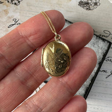 Cargar imagen en el visor de la galería, Antique Victorian Aesthetic 9ct Gold Engraved Swallow Locket Necklace. Small Oval Rose Gold Love Token Locket Pendant, Optional Chain.