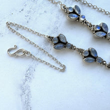 Cargar imagen en el visor de la galería, Vintage Indian Moonstone Sterling Silver Necklace. Art Nouveau Style Natural Moonstone Lavalier Pendant Necklace. Blue Moonstone Necklace