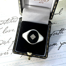 Cargar imagen en el visor de la galería, Vintage Sterling Silver, Onyx & Diamond Gents Ring. Classic Gemset Signet Style Ring. English Hallmarked Ring Size UK M-1/2, US 11.5
