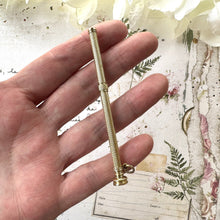 Cargar imagen en el visor de la galería, Victorian 15ct Gold Mordan & Sampson Propelling Pencil Pendant. Antique Yellow Gold Mechanical/Telescopic/Sliding Pencil Chatelaine Pendant