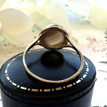 Cargar imagen en el visor de la galería, Vintage 9ct Gold Scottish Agate Ring. Delicate Antique Style Bezel Set Cabochon Ring. Brown Agate Neoclassical Ring, Size UK P, US 7-1/2