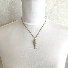 Cargar imagen en el visor de la galería, Vintage Silver Articulated Fish Pendant Necklace. Sterling Silver Novelty Fish Pendant & Chain. Chinese Koi Carp Good Luck Amulet Pendant