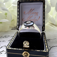 Cargar imagen en el visor de la galería, Vintage Sterling Silver, Onyx & Diamond Gents Ring. Classic Gemset Signet Style Ring. English Hallmarked Ring Size UK M-1/2, US 11.5
