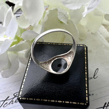 Cargar imagen en el visor de la galería, Vintage Sterling Silver, Onyx & Diamond Gents Ring. Classic Gemset Signet Style Ring. English Hallmarked Ring Size UK M-1/2, US 11.5